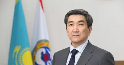 Мухит Азирбаев покинул должность замакима Алматы