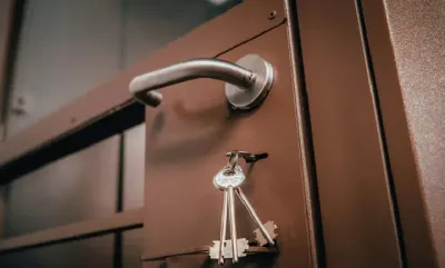 арест ключи дверь