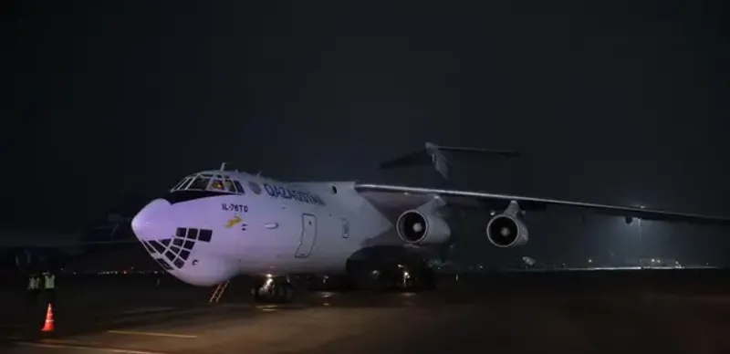 Самолет МЧС