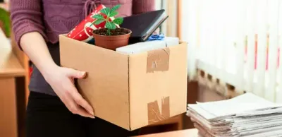 Суд восстановил работника в должности