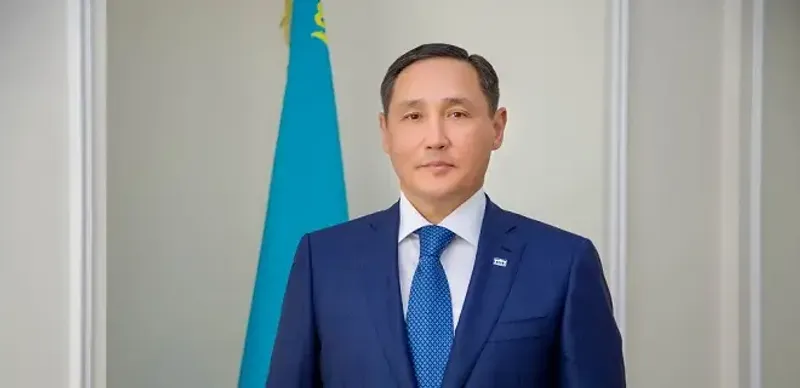 Председатель Союза судей РК Сакен Абдолла поздравил с Днем Республики