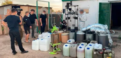 В Астане и Акмолинской области сотрудники КНБ ликвидировали нарколаборатории