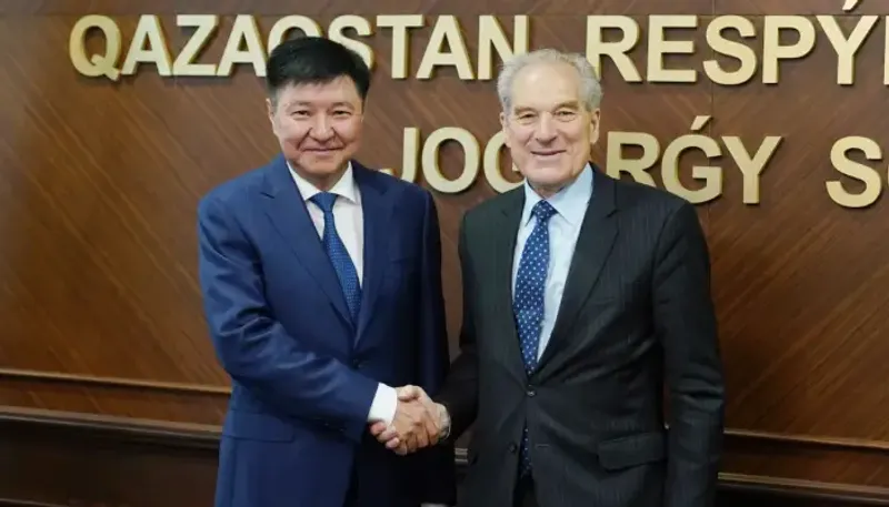 Асанов Манс