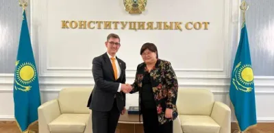 Эльвира Азимова встретилась с послом Нидерландов в Казахстане