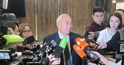 Жигули Дайрабаев подал документы в ЦИК