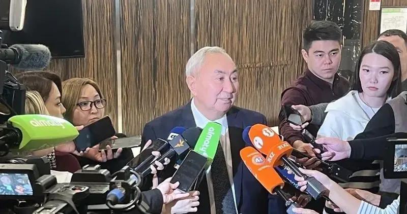 Жигули Дайрабаев подал документы в ЦИК