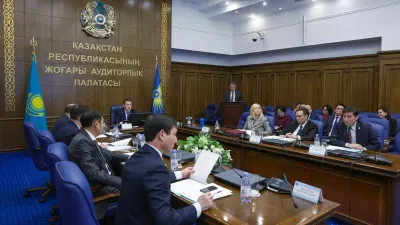 Алихан Смаилов