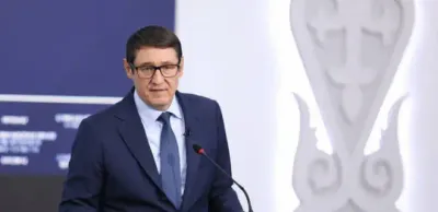 Алмасадам Саткалиев сменил Болата Акчулакова на посту министра энергетики