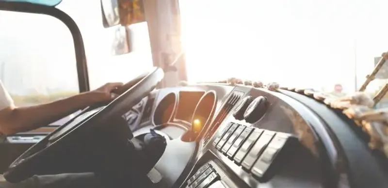 В Караганде на 10 суток арестовали мужчину, который мастурбировал в автобусе