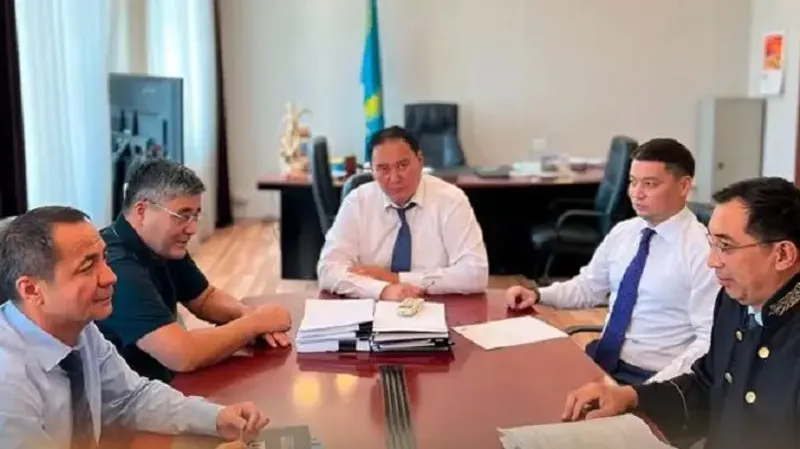 круглый стол банки кредиты Алматы