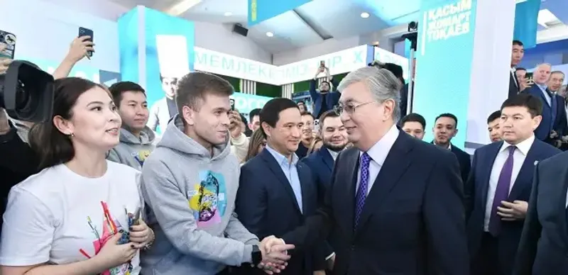 Токаев празднует победу