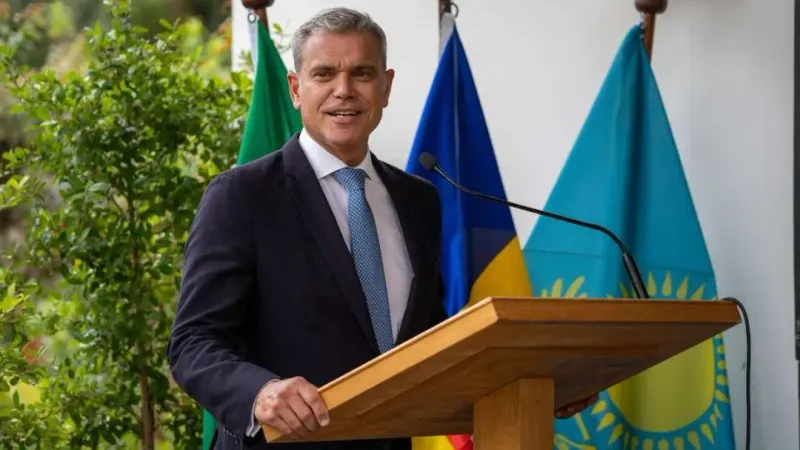 общественный деятель