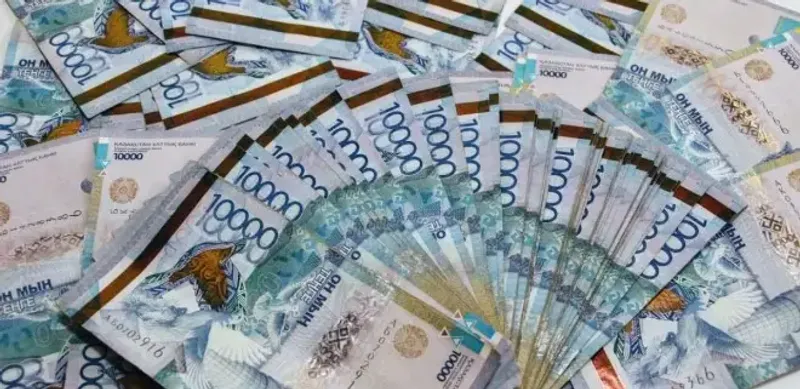 Свыше 2 тысячам предпринимателям вернут 2,4 млрд тенге