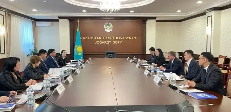 Верховный cуд посетили представители Управления Верховного комиссара ООН по делам беженцев