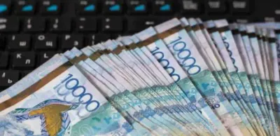 Продолжительность выплат по уходу за ребенком увеличили до 1,5 лет