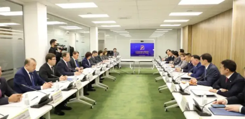 Судьи и сенаторы обсудили вопросы дальнейшей модернизации судебной системы