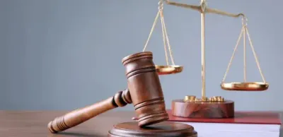 Президент подписал изменения в закон о судебной системе и статусе судей