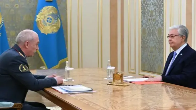 министр обороны и президент Казахстана