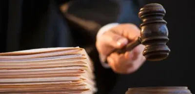 суд осудил чиновников за хищения