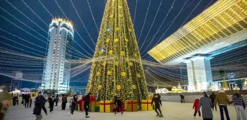 Выходные и праздники в 2023 году