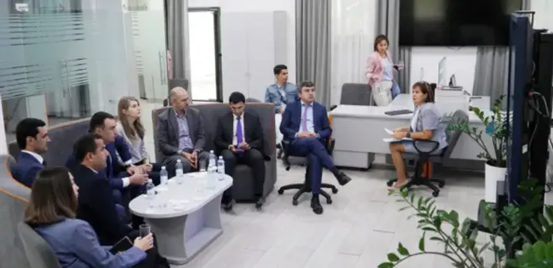 В Верховном суде РК побывали пресс-секретари госорганов Таджикистана