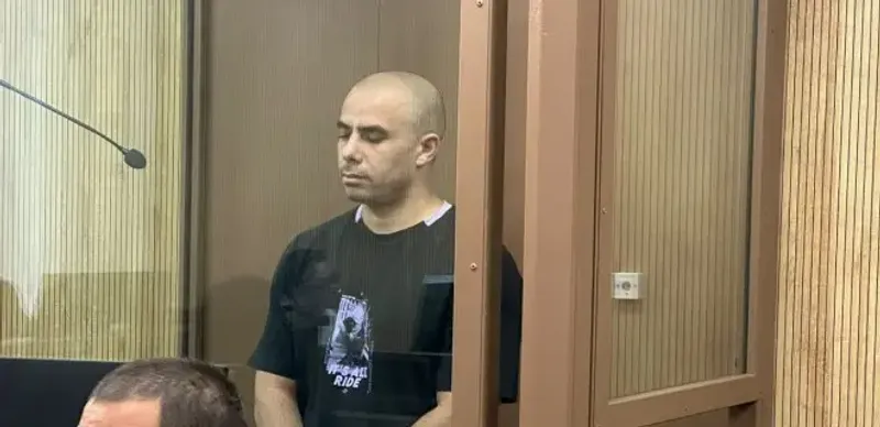 Захвативший в заложники посетителей банка в Астане осужден на 7,5 лет