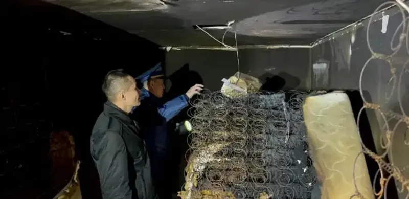 В МЧС озвучили вероятные причины пожар в хостеле Алматы