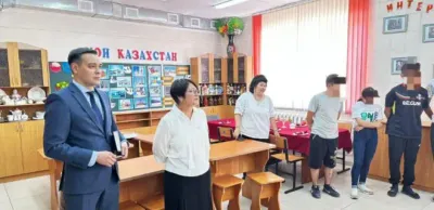 Артур Ластаев посетил центр поддержки детей с особыми образовательными потребностями