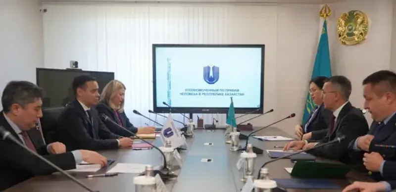 Артур Ластаев провел встречу с руководством правоохранительных органов города Алматы