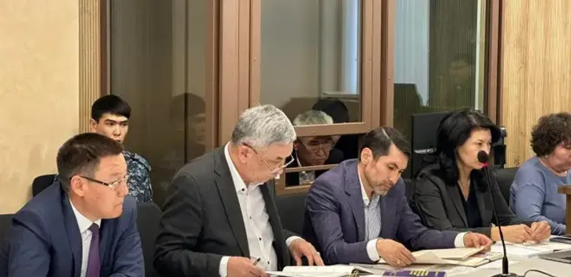 Суд по делу Мухамедиулы: экс-министру вменяют новое обвинение