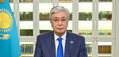 Токаев поздравил казахстанцев с Новым годом