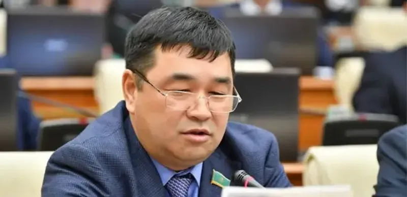 Азамат Абильдаев лишился депутатского кресла