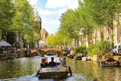 Amsterdam tourism