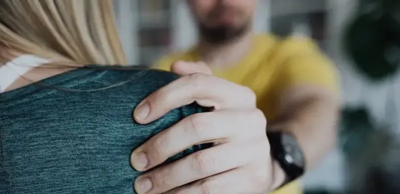 В МВД предложили привлекать домашних дебоширов к уборкам улиц