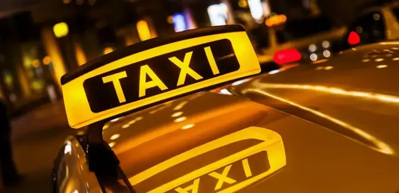 В Астане таксиста оштрафовали за назойливость в отношении туриста из Дании