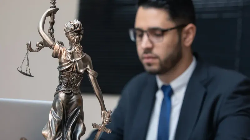 Народный Юрист