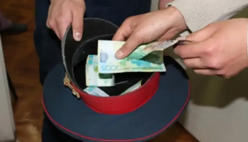 взятка полицейский