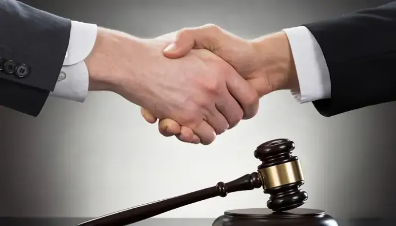 рукопожатие мужчины