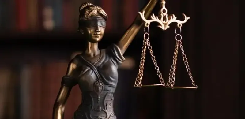 Конституционный cуд: казахстанцы в затруднительном материальном положении, должны иметь равный доступ к правосудию