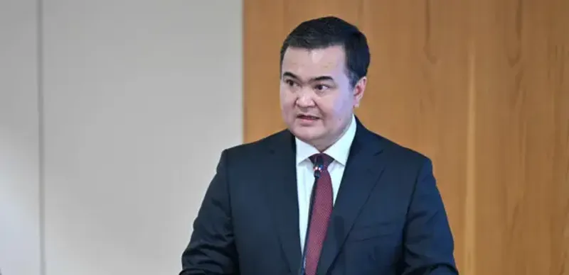 Токаев перечислил проблемы столицы и дал год на их решение акиму Астаны