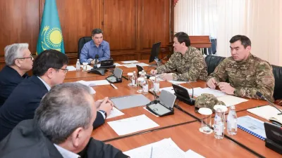 Бектенов на заседании штаба