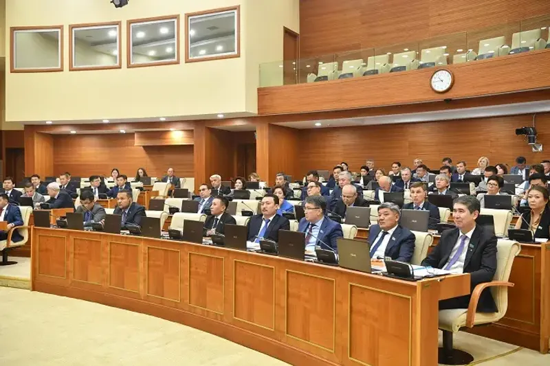 мажилис депутаты