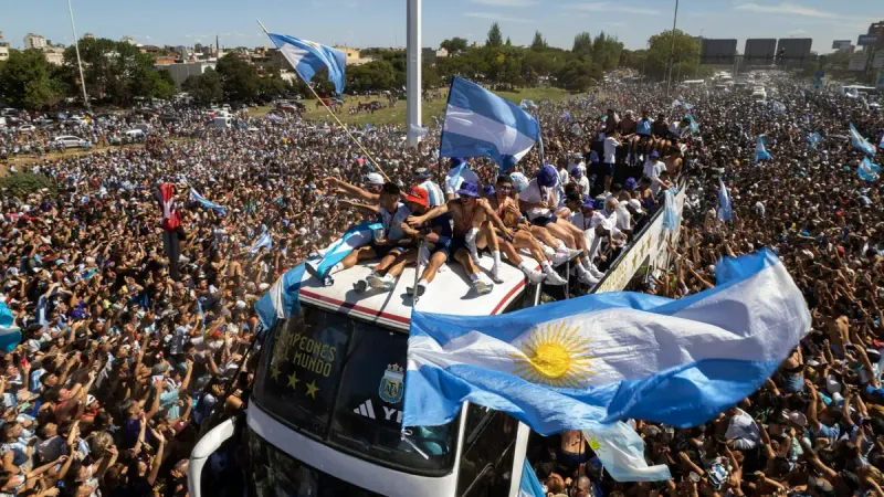 митинги образование