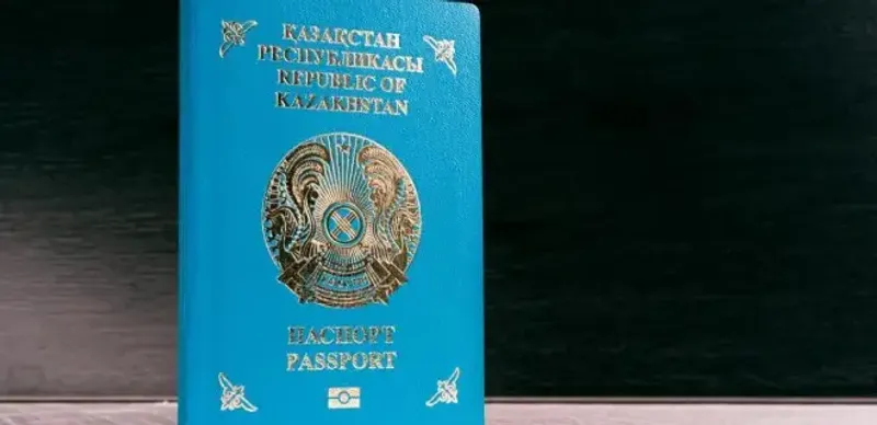 Суд выдворил бывшего казахстанца в Россию из-за нарушения миграционного законодательства