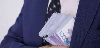 Суд осудил адвоката-взяточника