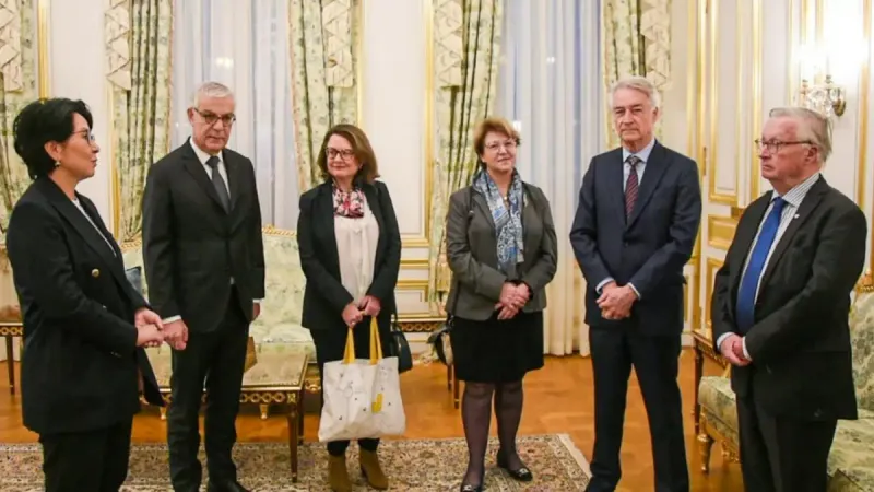 представители сената Франции