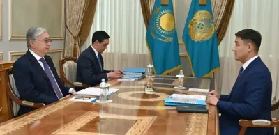 Токаев принял министра юстиции Азамата Ескараева