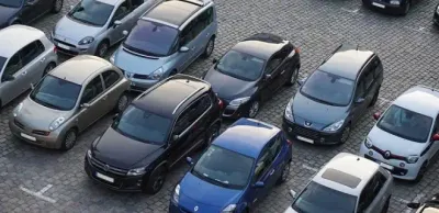 В Алматинской области задержанные автомобили незаконно водворяли на частную стоянку