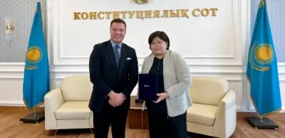 Конституционный суд и Международный арбитражный центр договорились о сотрудничестве