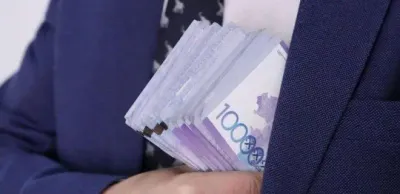 мошенник предлагал быстрое получение квартир